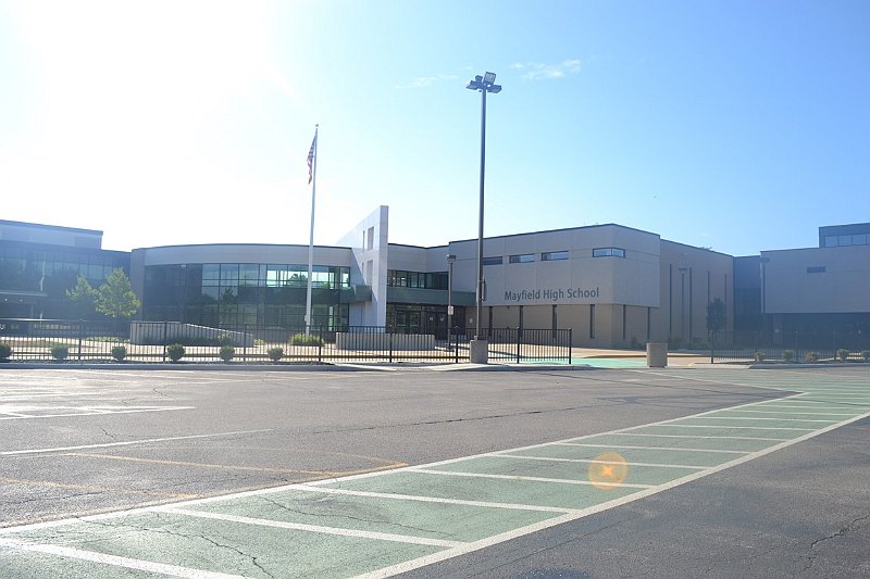 2016 saturday school tour (2).JPG